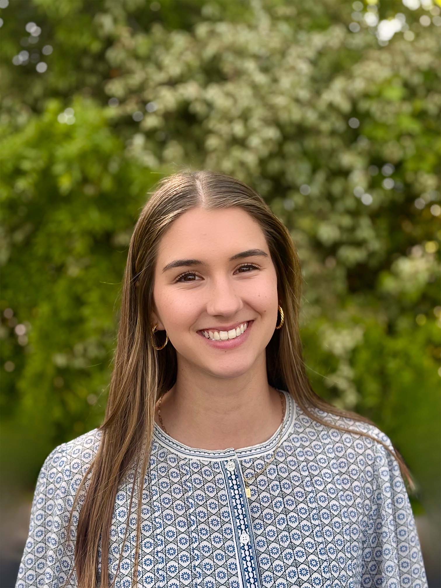 Carley Shaffer Headshot